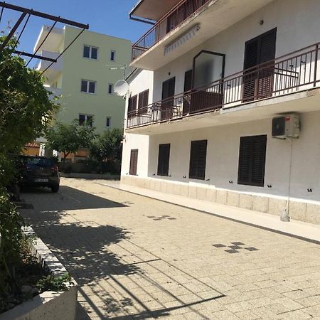 Apartmani Pjera Promajna Exterior foto